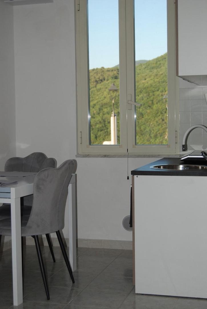 Mini Red Hub - Design Apartment Sant'Agapito Exterior foto